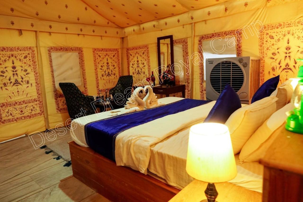 Desert Dream Royal Camp Hotel Jaisalmer Bagian luar foto
