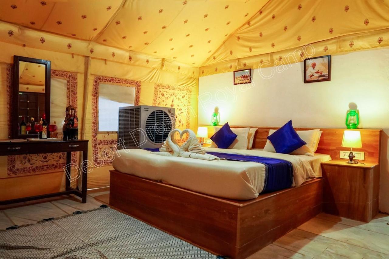 Desert Dream Royal Camp Hotel Jaisalmer Bagian luar foto
